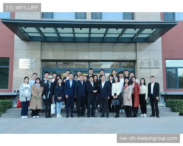 俱乐部宣布与本地学校共建青训营 签约仪式举行，青训营介绍